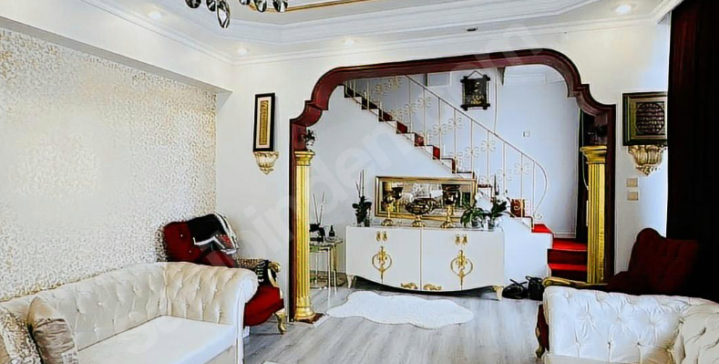 ESENTEPE MAHALLESİNDE SATILIK 4,5+1 DUBLEX DAİRE...